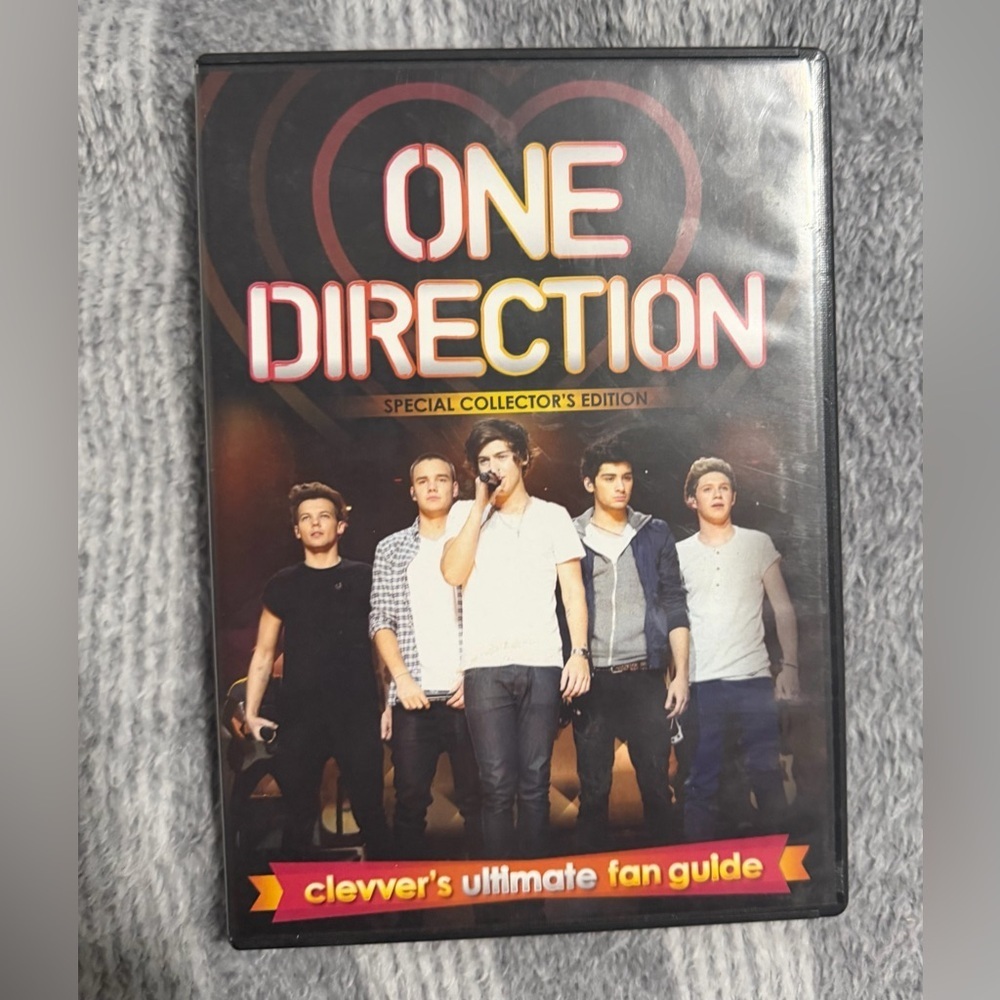 One Direction: Clevver's Ultimate Fan Guide DVD, a special collector's edition